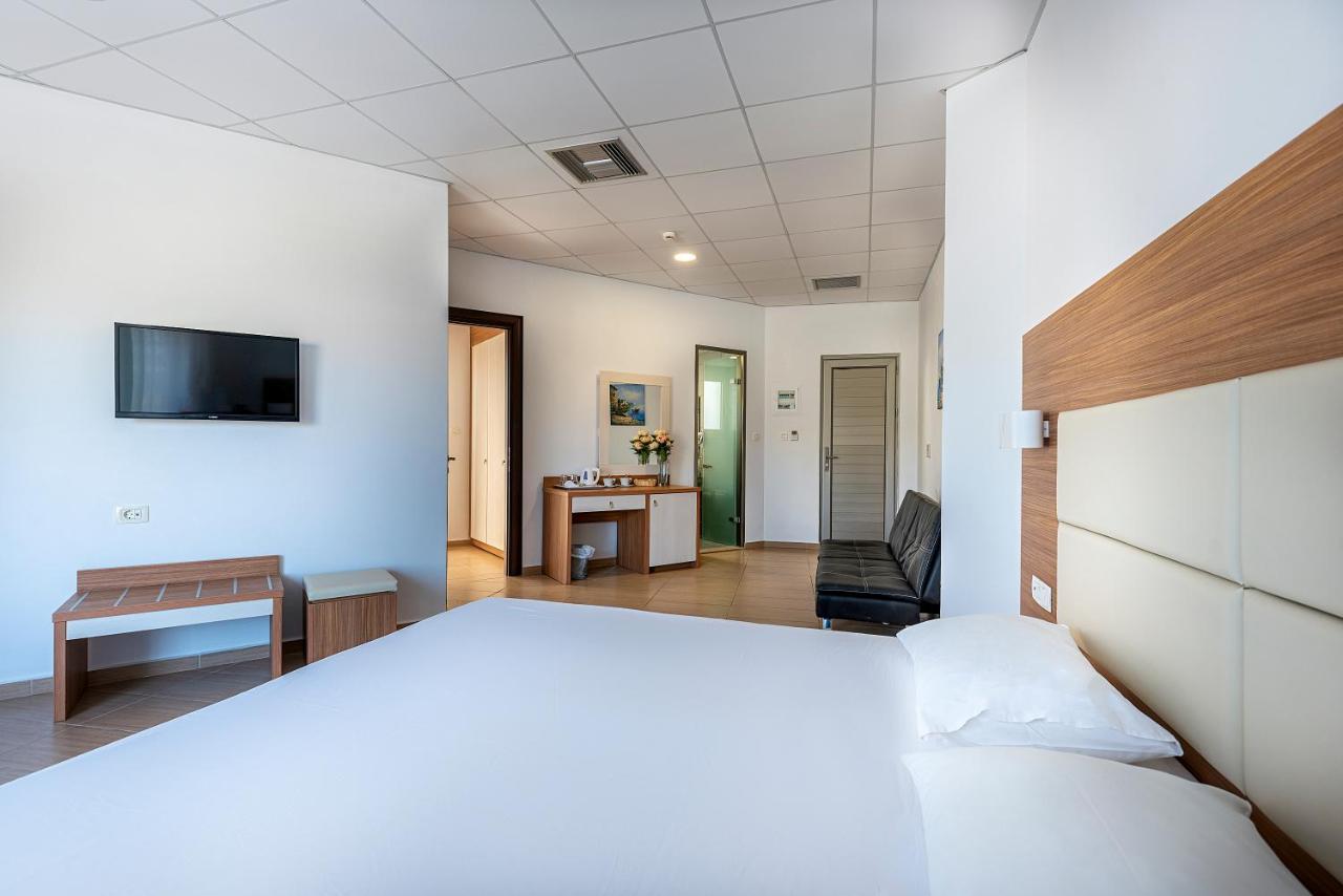 Royal Bay Suites Kefalos  Ngoại thất bức ảnh